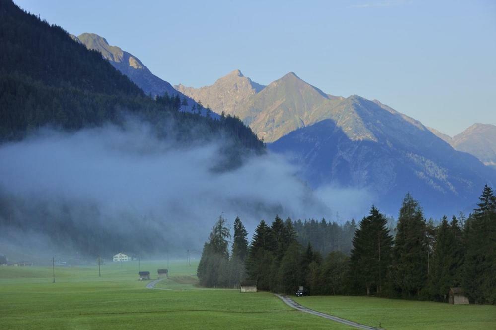 HäselgehrHaus Alpinaアパートメント エクステリア 写真
